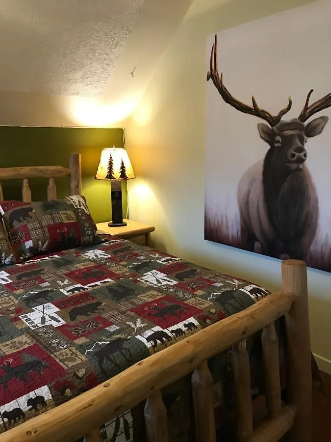 뱀프 홀리데이 롯지 베드 앤 브렉퍼스트 B&B 캐나다